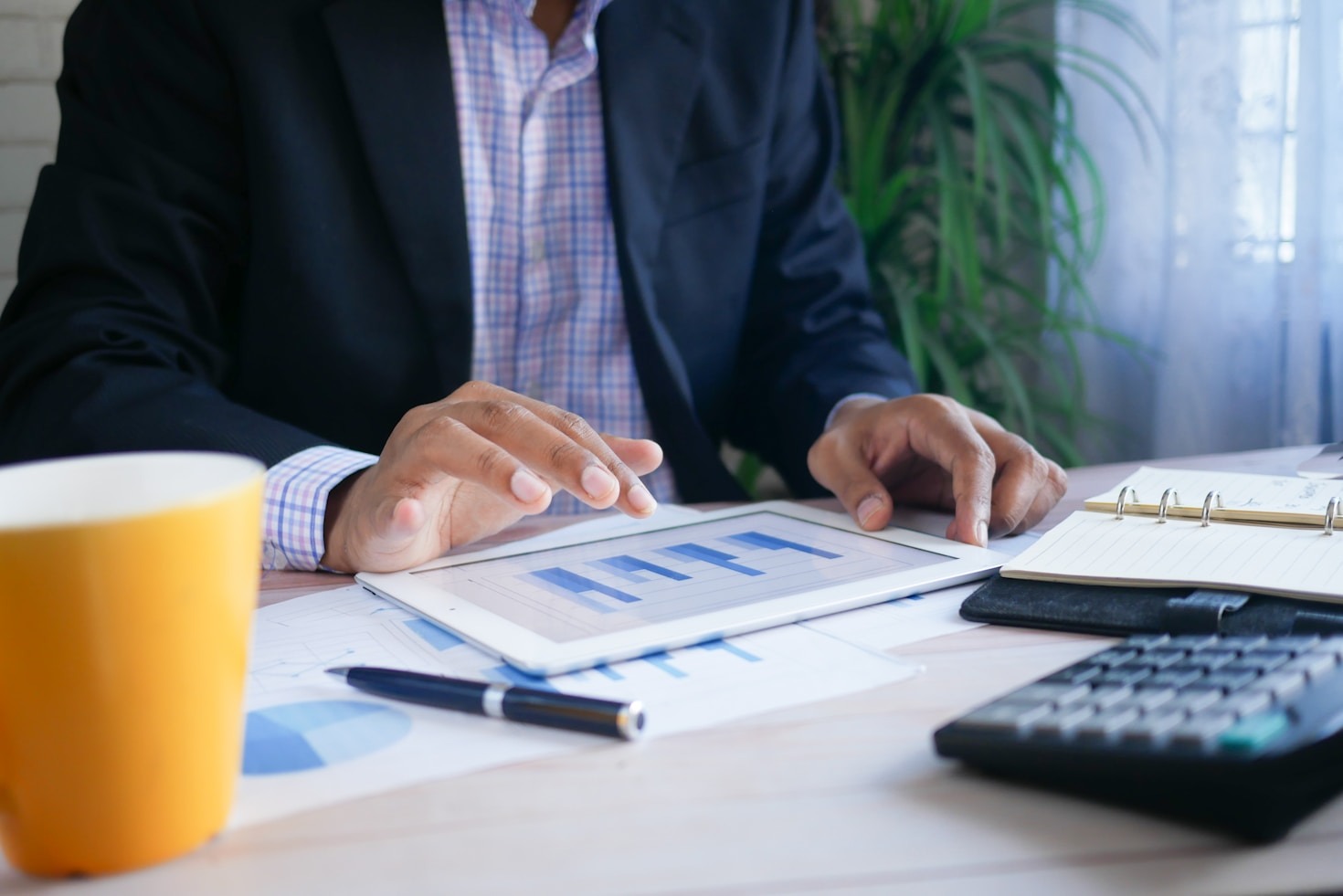 Why Minimalism Drives Professional Success Today
